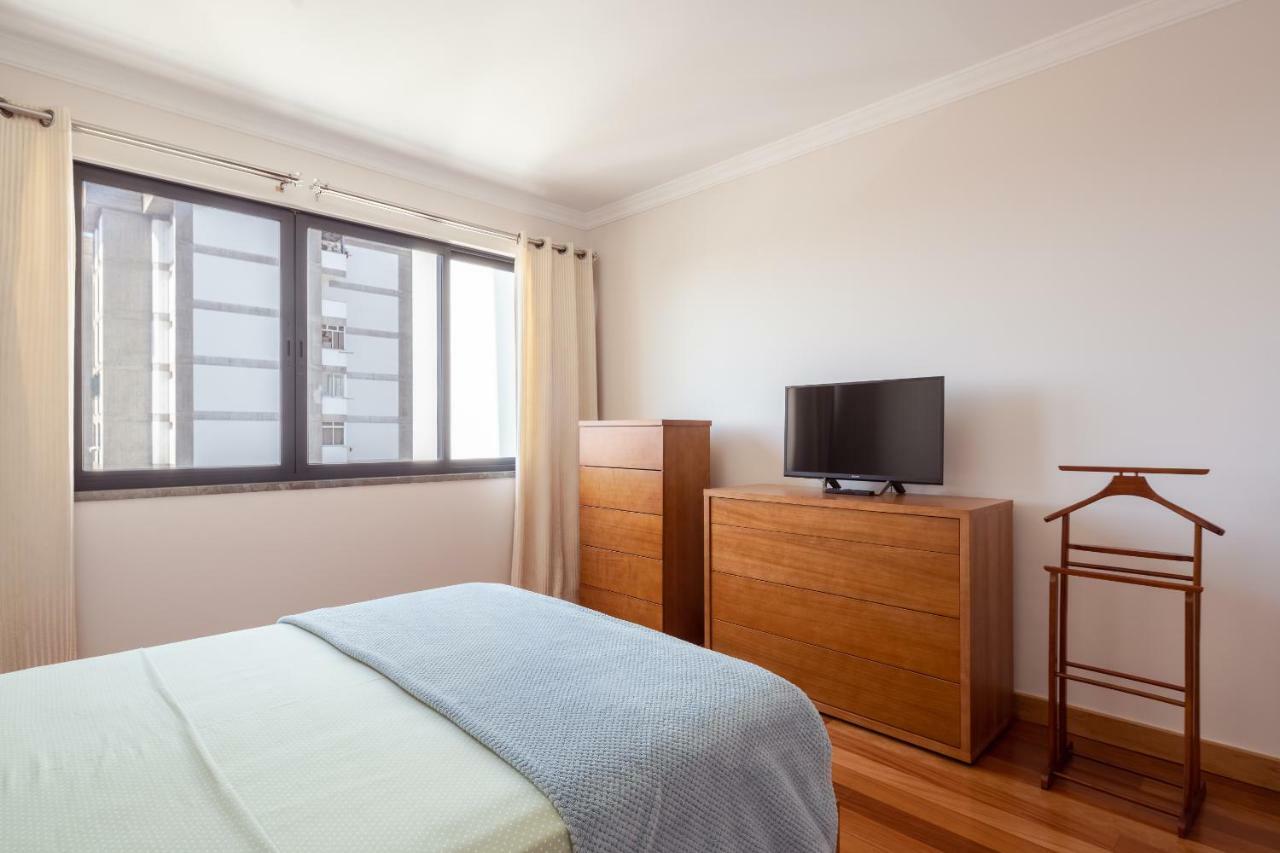 Elegant Apartment With Sea Views By Trip2Portugal 푼샬 외부 사진