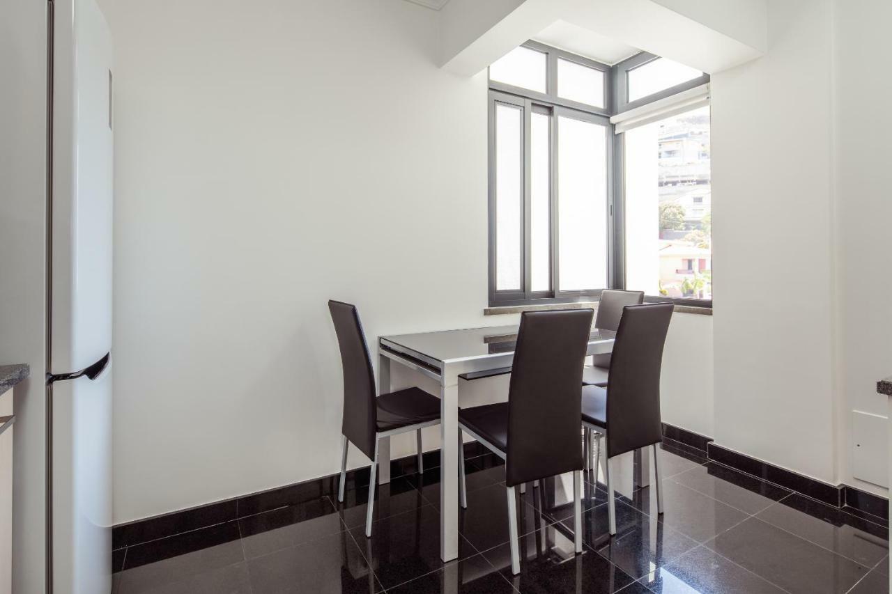 Elegant Apartment With Sea Views By Trip2Portugal 푼샬 외부 사진
